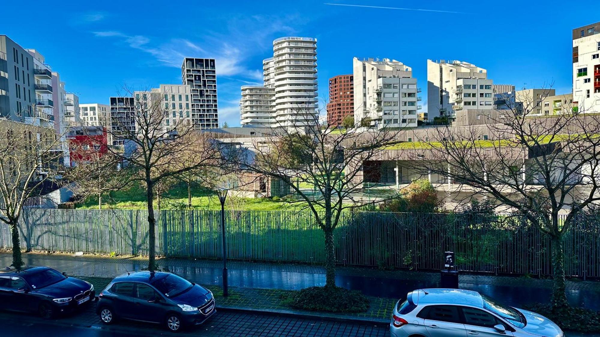 Le Bord De La Loire - Avec Salle De Bains Commune Apartment Nantes